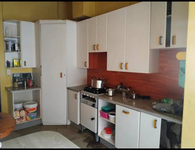 3 BEDROOM HOUSE FOR SALE IN TROYEVILLE